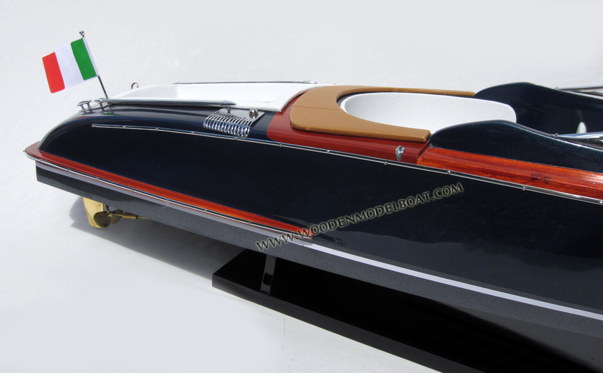 wooden model boat riva aquariva