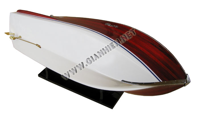 Model Riva Ariston Hull View