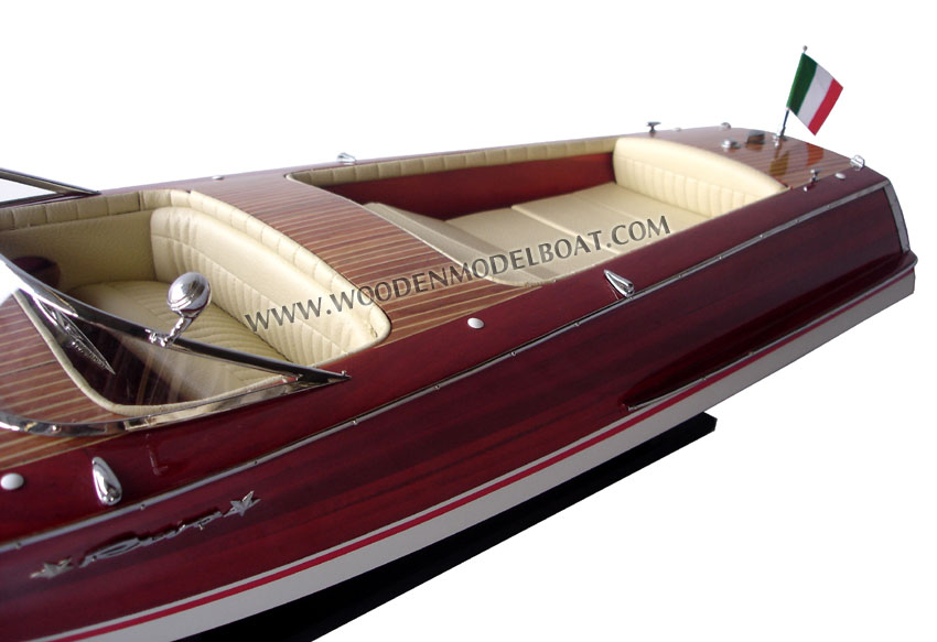 Wooden Model Riva Florida