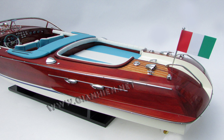 Special Riva Aquarama, Special Riva Aquarama model boat, Special Riva Aquarama wooden boat, wooden model boat Riva, replica Special Riva Aquarama model, display model boat Special Riva Aquarama, handcrafted model boat Special Riva Aquarama, handmade Special Riva Aquarama model, scratch build model boat Special Riva Aquarama, quality model boat Special Riva Aquarama, luxury wooden boat Special Riva Aquarama, miniature wooden boat Special Riva Aquarama model, handmade Vietnam model boat, Special Riva Aquarama ready for display