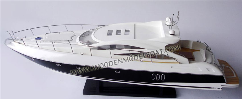 Sunseeker Predator 62 model