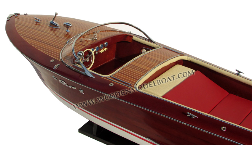 Super Riva Florida Wooden Model Boat, wooden model boat super riva florida, riva florida model boat, classic model super riva florida, display model riva florida super, classic wooden boat super riva florida, wooden model boat handicrafts, hand-crafted wooden boat rivas, riva boats handmade, hand-made riva boats super florida