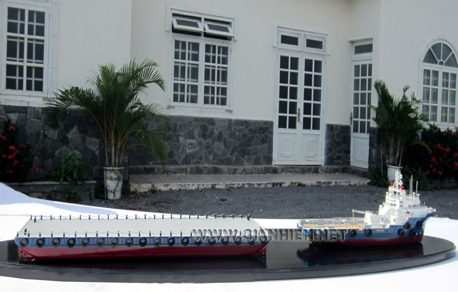 Wooden Model Tug Boat tow a Barge