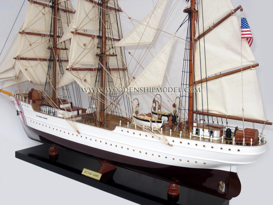 MODEL US COAST GUARD EAGLE DECK