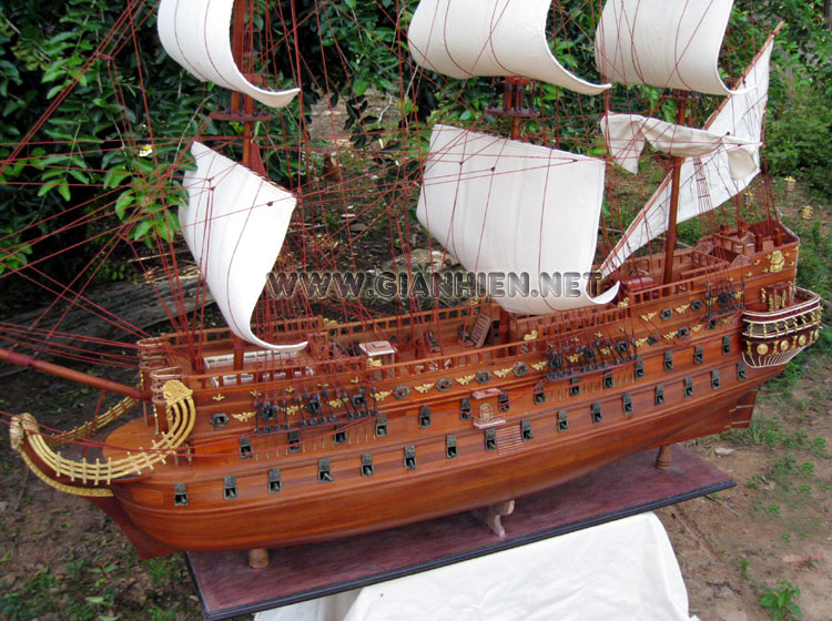 Model Ship San Felipe Extra Large from bow